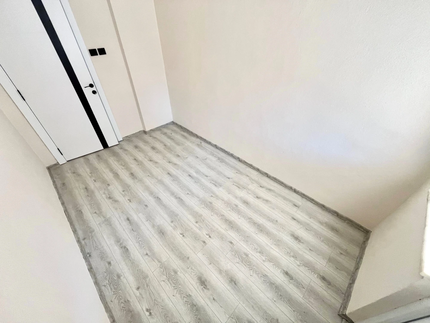 YÜKSELDEN ALTINKUMDA ÖNCEPHE AYRI MUTFAK ARAKAT FIRSAT 2+1 DAİRE