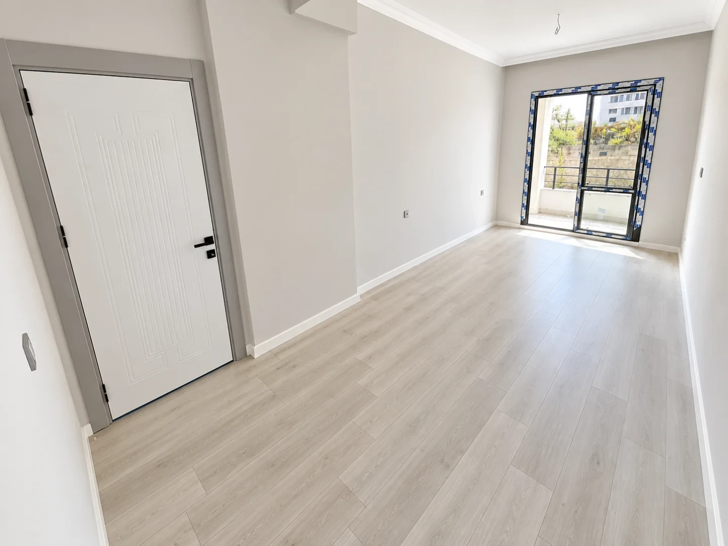 YÜKSEL'DEN KADIKÖY'DE FULL KREDİLİ TAKASA AÇIK ARAKAT 1+1 DAİRE