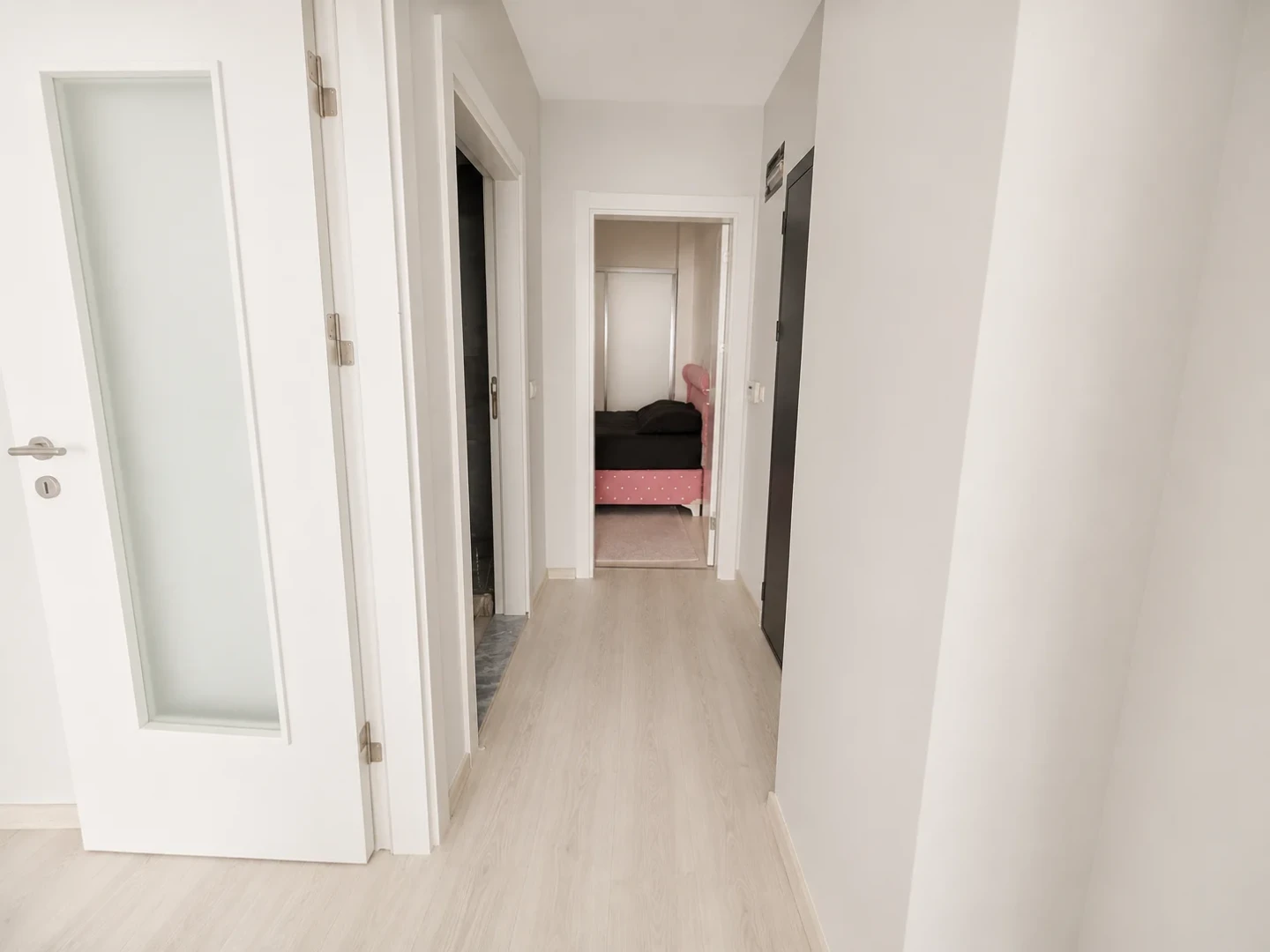 YÜKSEL'DEN EDREMİT'TE EŞYALI ÖNCEPHE 2+1 FIRSAT DAİRESİ