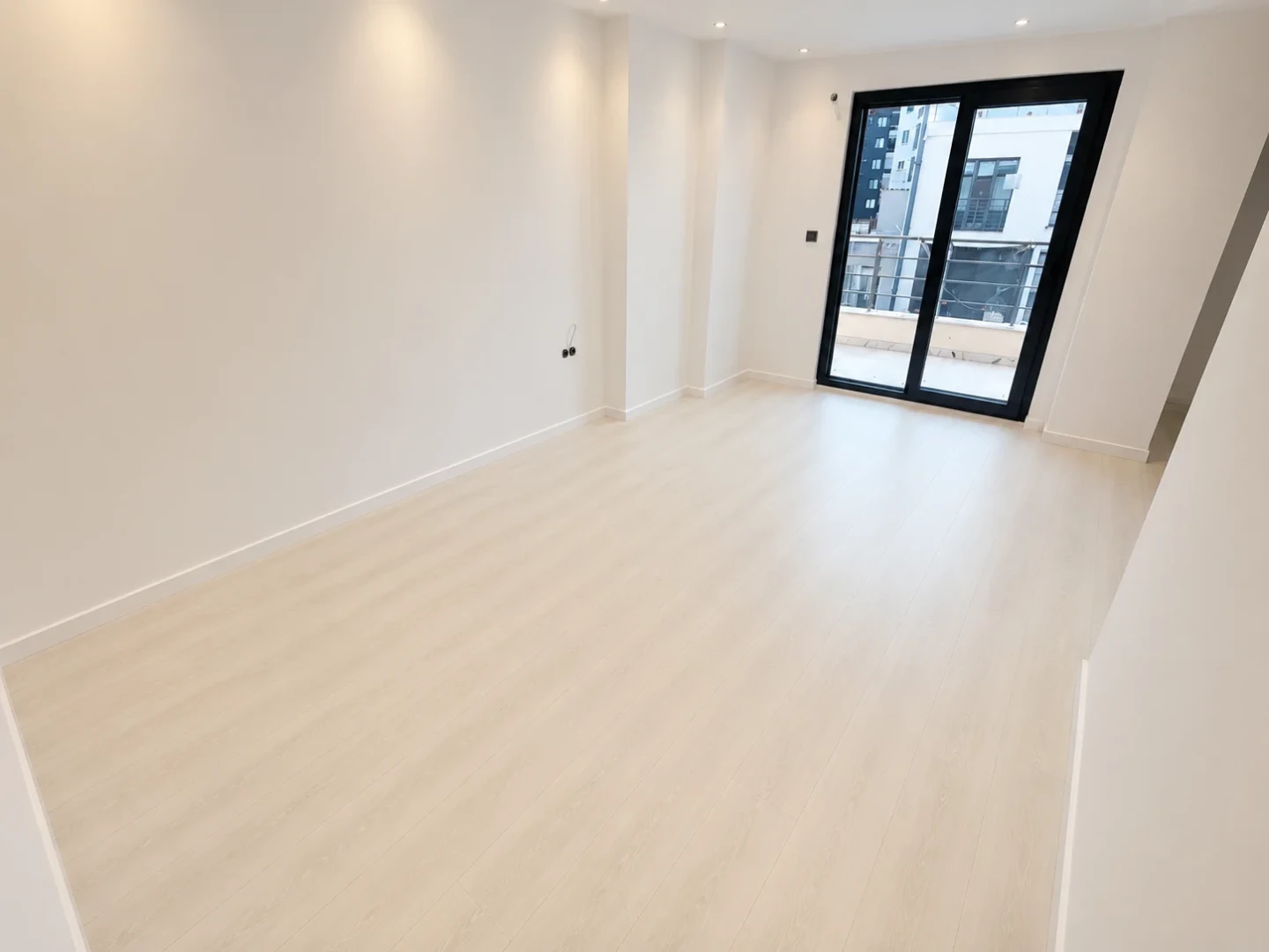 彡YÜKSEL'DEN KADIKÖY'DE ÖN CEPHE DOĞALGAZLI SIFIR 2+1 DAİRE彡