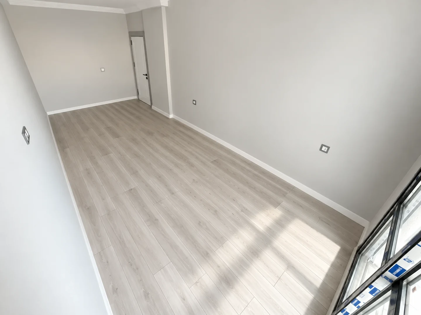 YÜKSEL'DEN KADIKÖY'DE FULL KREDİLİ TAKASA AÇIK ARAKAT 1+1 DAİRE