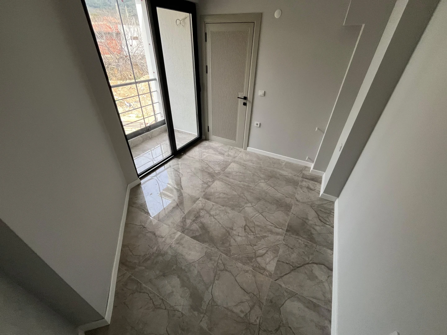 YÜKSEL'DEN SATILIK GÜRE'DE KAÇMAZ FIRSATA SIFIR LUX 1+1 DAİRE