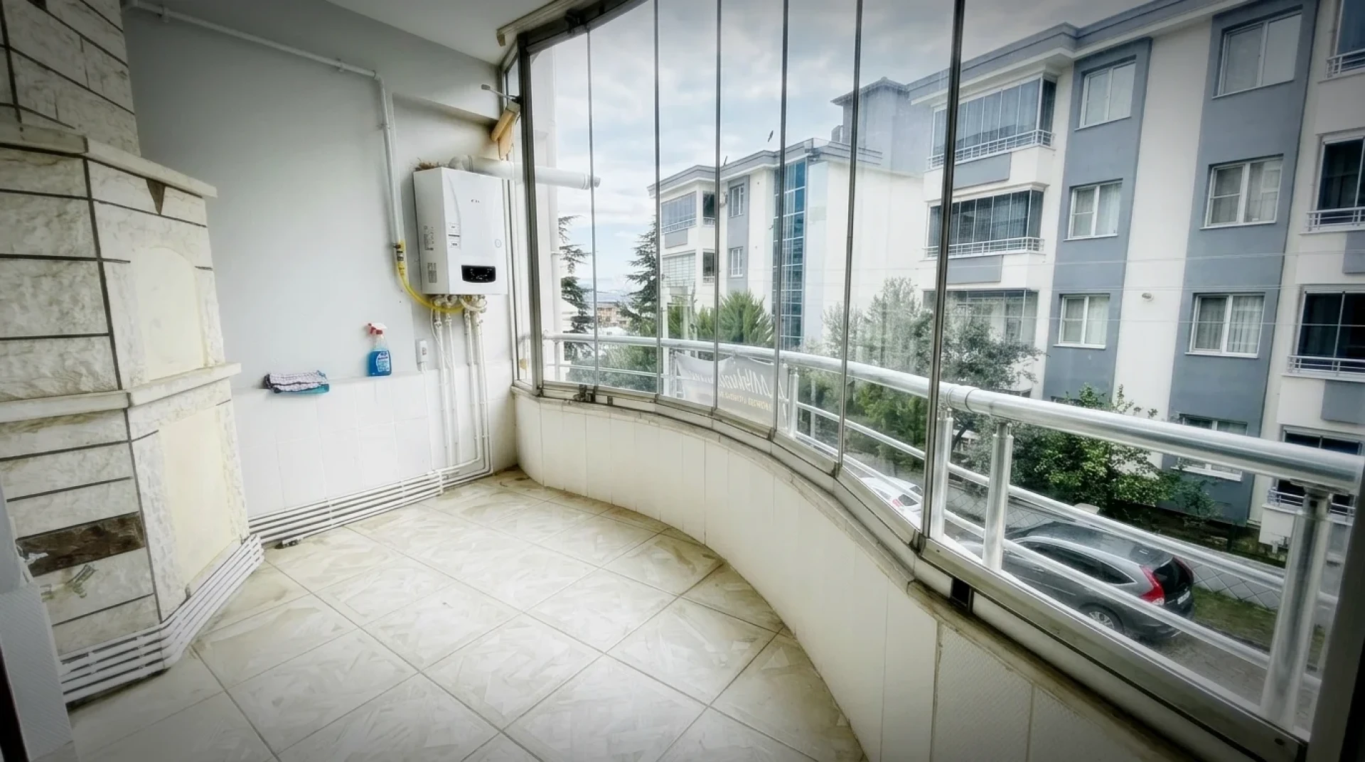 YÜKSEL'DEN CENNETAYAĞIN'DA 3+1 SSK MEVKİİNDE ARAKAT SATILIK DAİRE