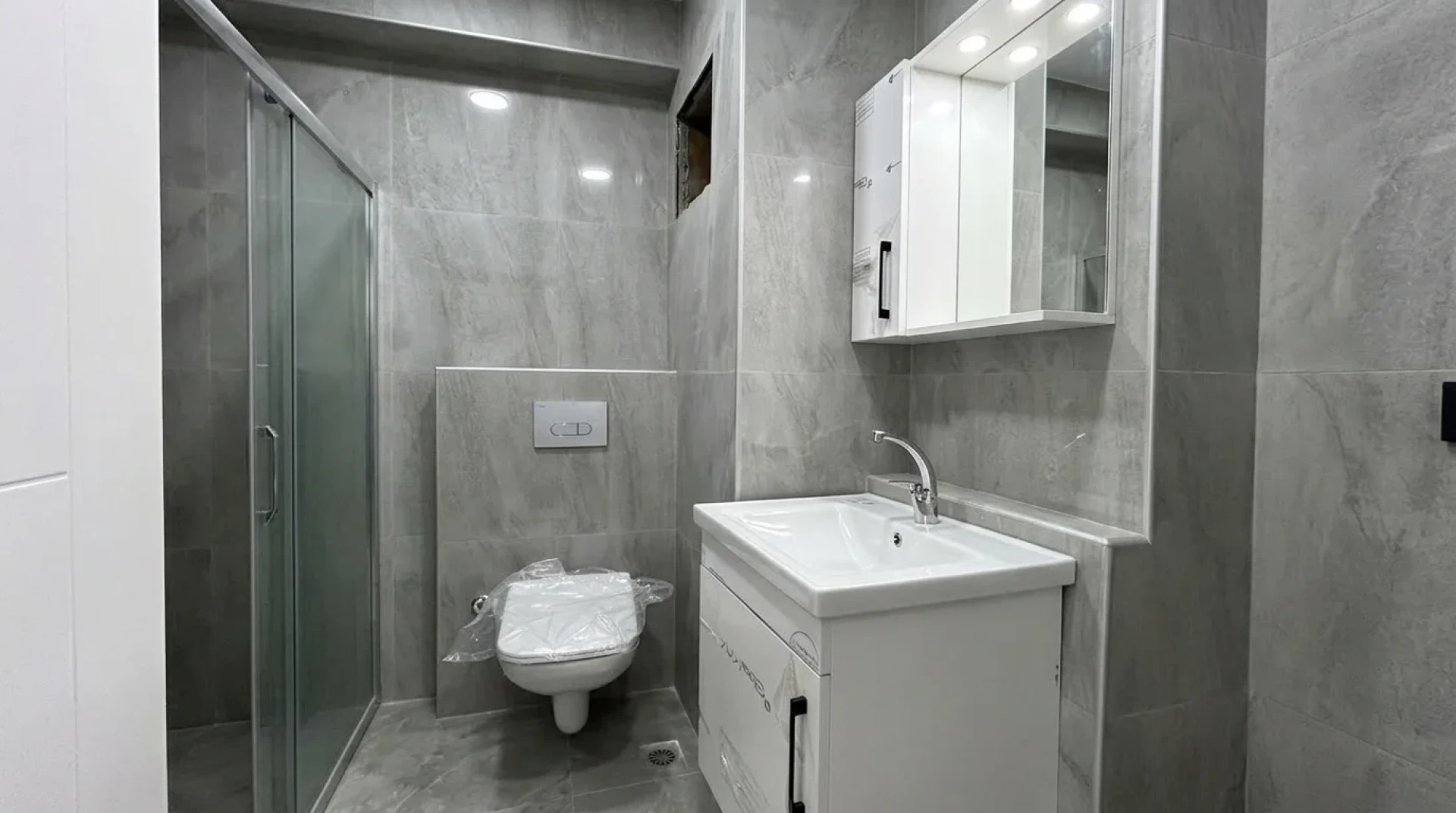YÜKSEL'DEN EDREMİT'TE ŞOK FULL KREDİ TAPU MASRAFSIZ 2+1 SIFIR