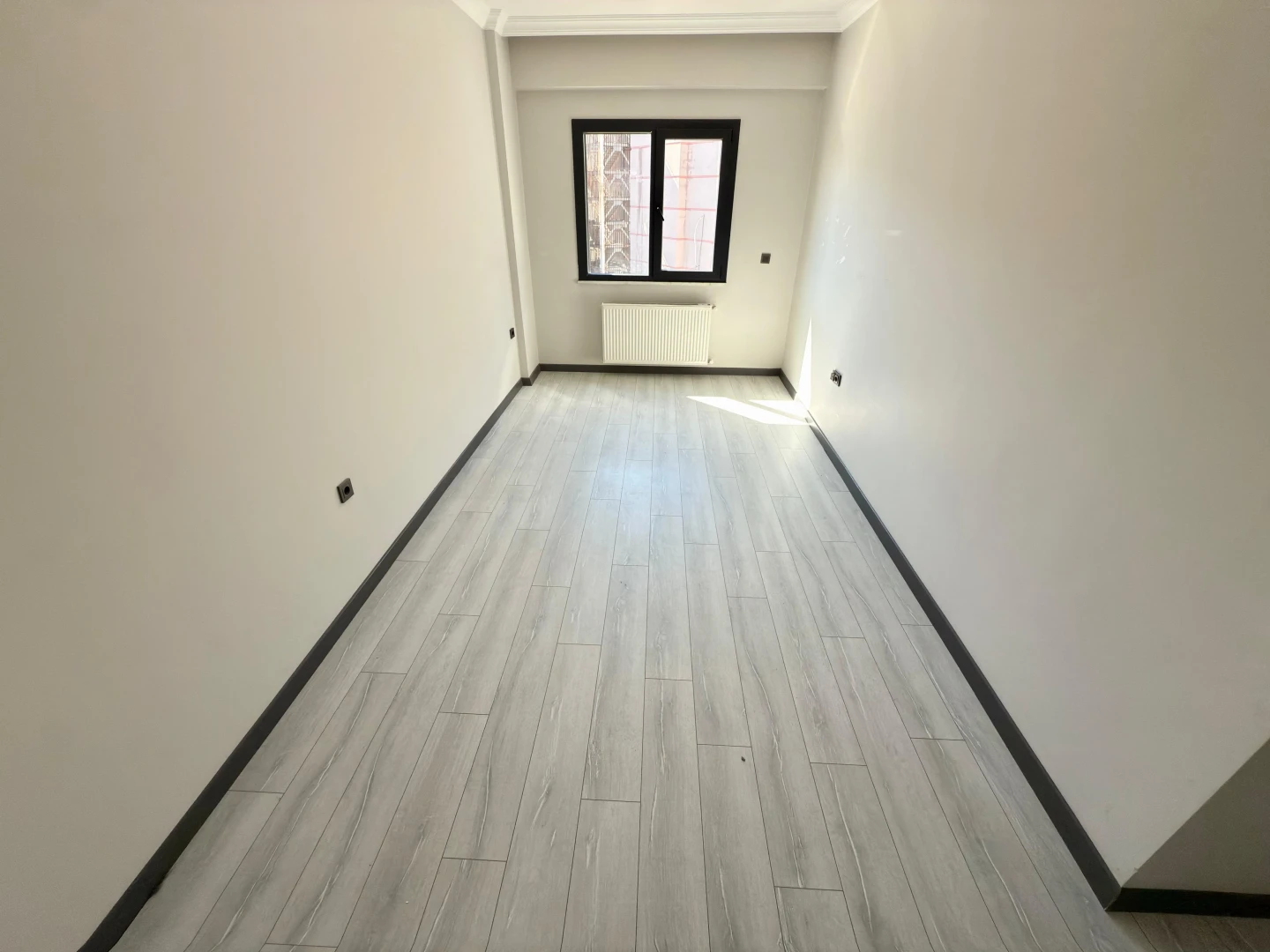 YÜKSELDEN AKÇAY MERKEZDE ULTRA GENİŞ 3+1 SATILIK LÜKS DAİRE