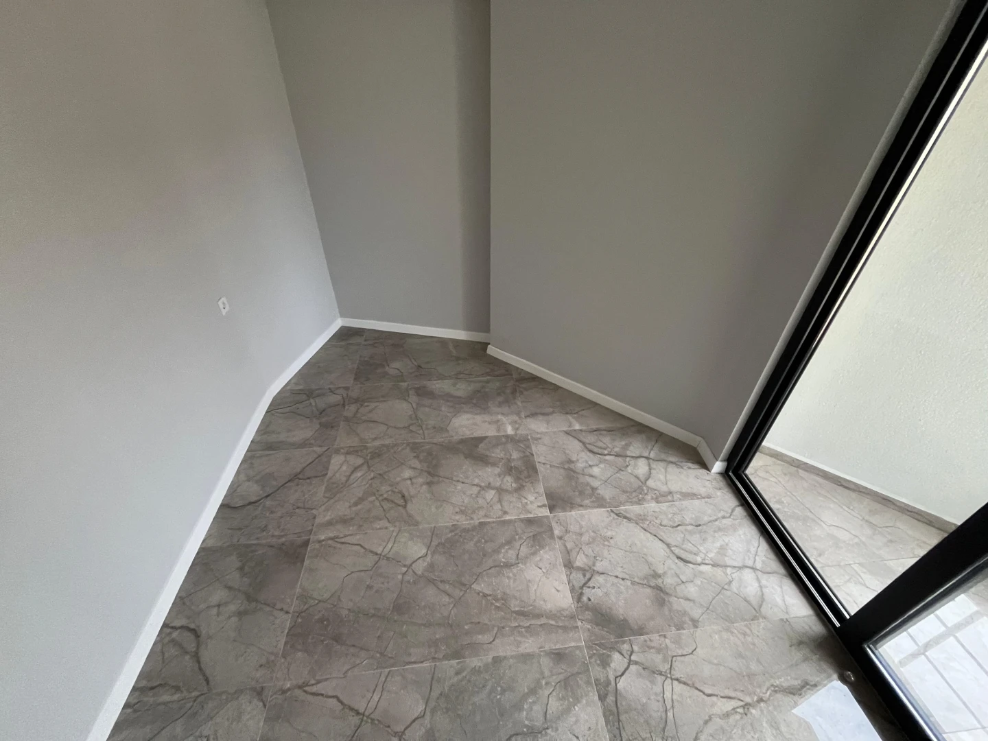 YÜKSEL'DEN SATILIK GÜRE'DE KAÇMAZ FIRSATA SIFIR LUX 1+1 DAİRE