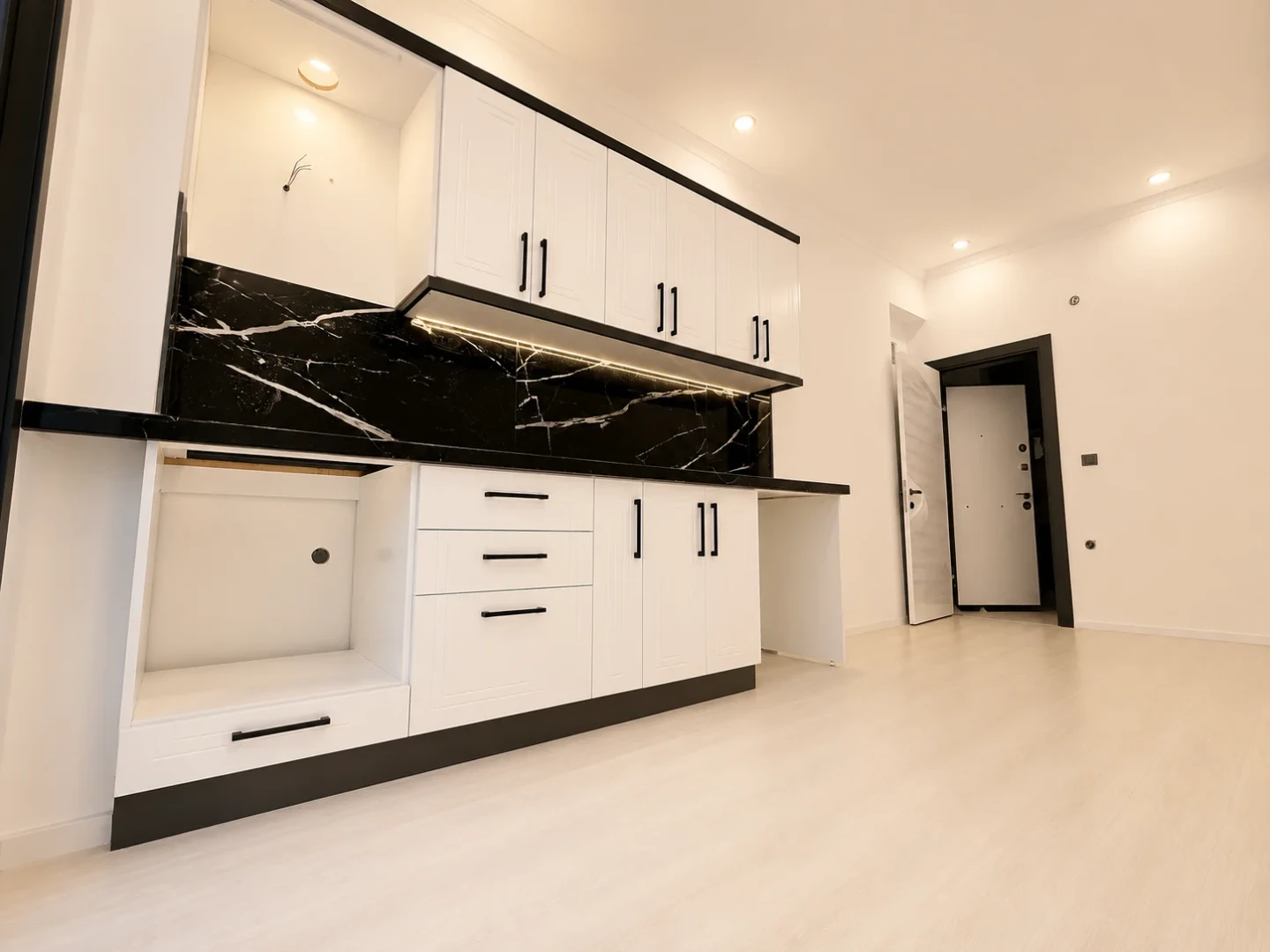 彡YÜKSEL'DEN KADIKÖY'DE FIRSAT SIFIR ÖNCEPHE 2+1 DAİRE彡