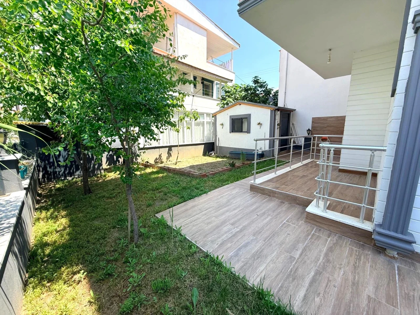 YÜKSEL'DEN GÜRE'DE ŞAHANE KONUMDA YERDEN ISITMALI LUX 5+1 VİLLA