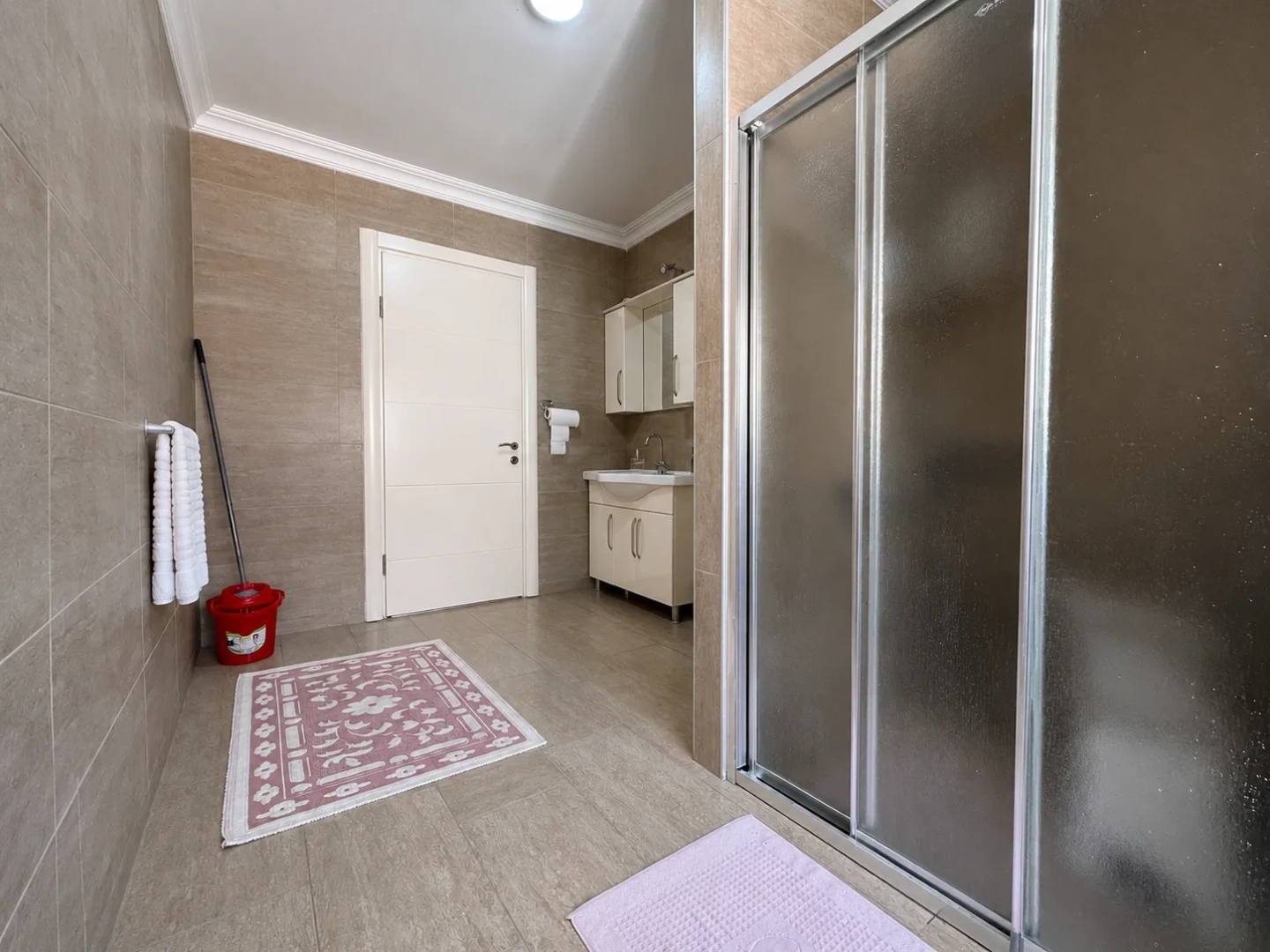 YÜKSELDEN ALTINKUMDA DENİZE 300m GENİŞ TERASLI 3+1FIRSAT DUBLEX
