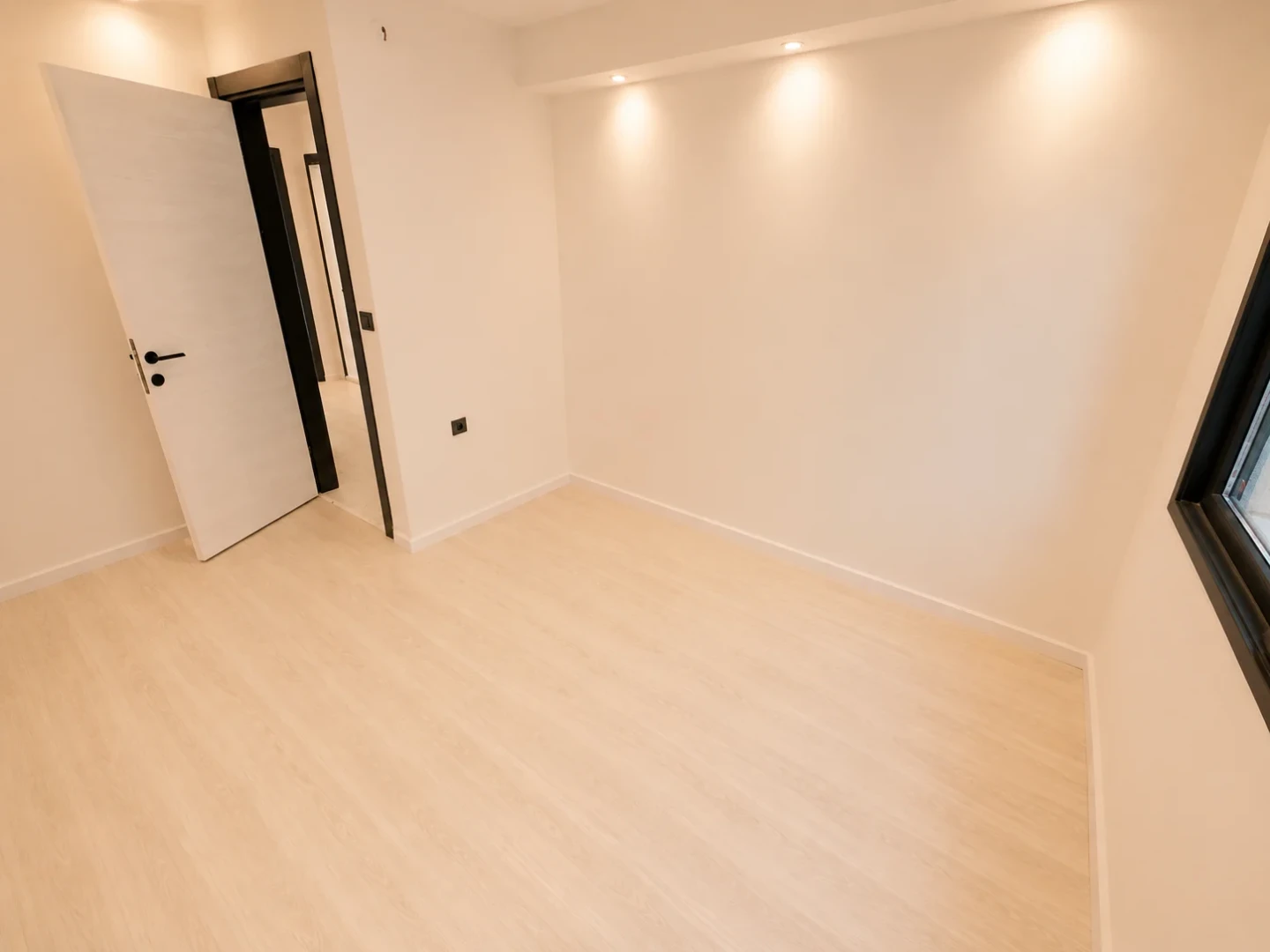 彡YÜKSEL'DEN KADIKÖY'DE FIRSAT SIFIR ÖNCEPHE 2+1 DAİRE彡