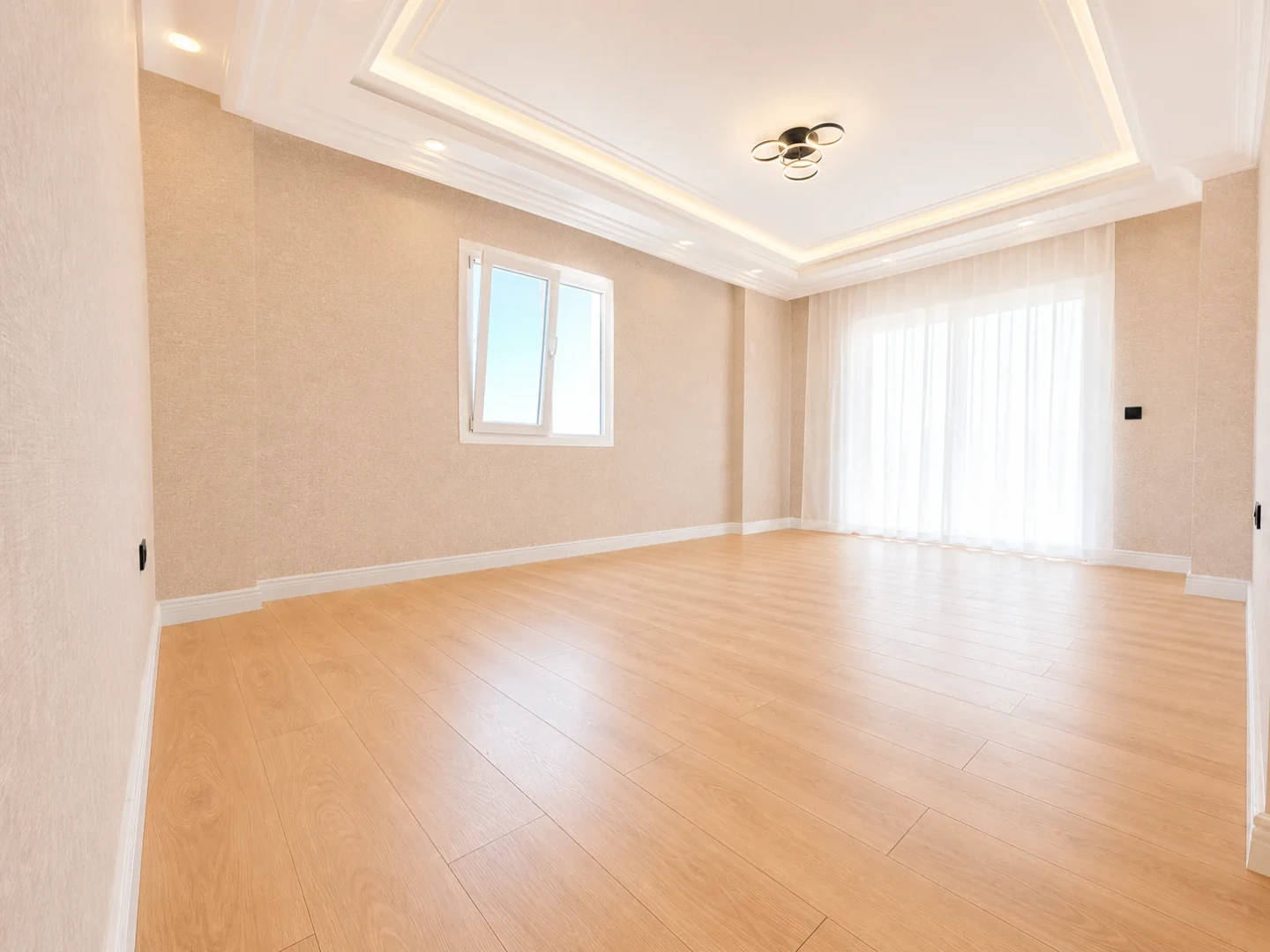 YÜKSEL'DEN KADIKÖY'DE 170 m² KONFORLU FERAH 4+1 SIFIR DUBLEKS