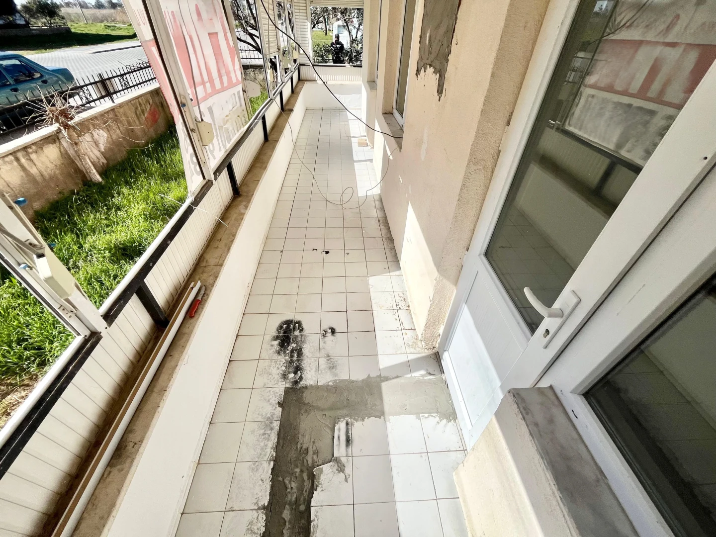 YÜKSELDEN ALTINKUMDA ÖNCEPHE AYRI MUTFAK ARAKAT FIRSAT 2+1 DAİRE