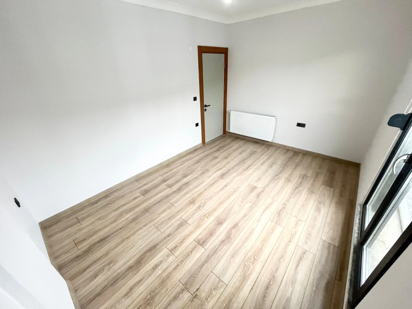 YÜKSEL'DEN SATILIK İKİZÇAY'DA ARAKAT LUX AYRI MUTFAKLI 3+1 DAİRE