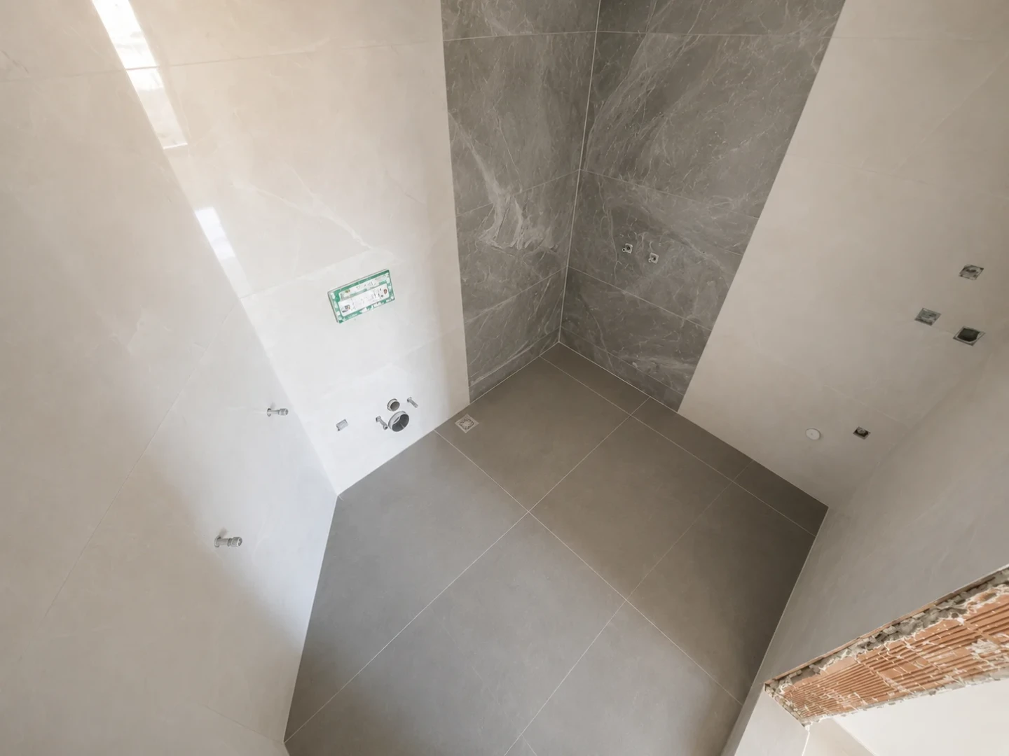 ⫸YÜKSEL'DEN GAZİCELAL'DE ARAKAT 1 AYA TESLİM 2+1 DAİRE⫸