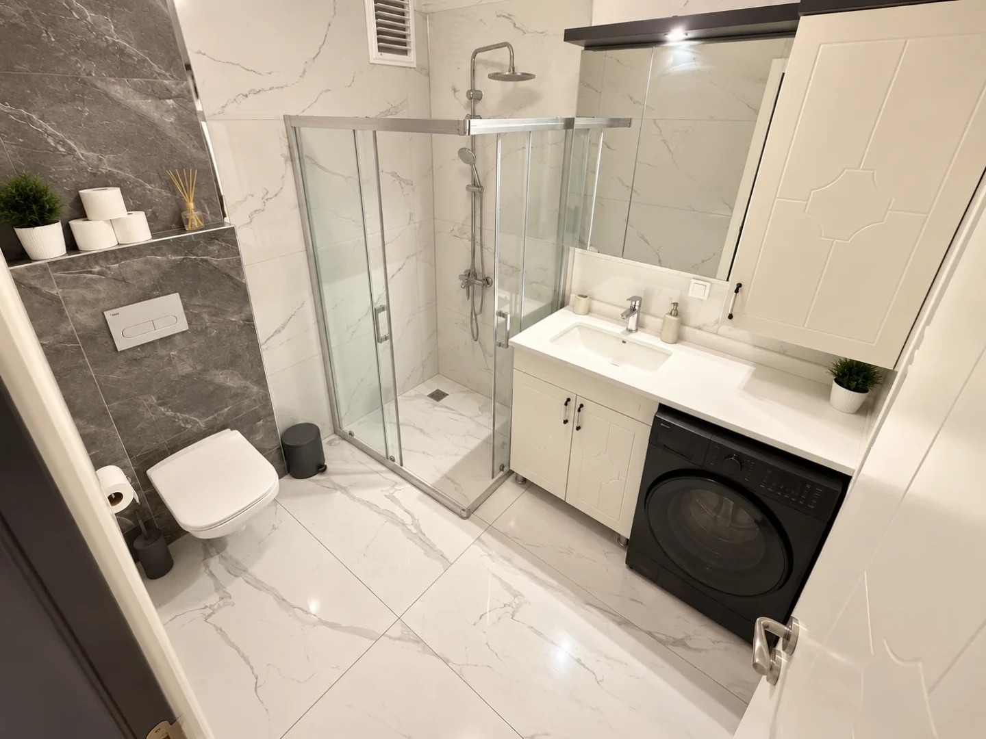 ꨄ︎ YÜKSEL'DEN KADIKÖY'DE ÖN CEPHE ARA KAT LÜKS SİTE İÇİNDE 3+1 SATILIK DAİRE ꨄ