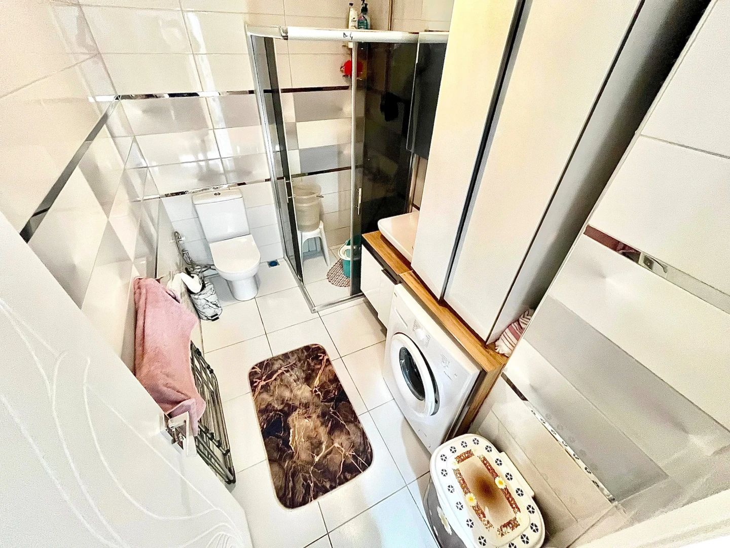 YETKİSİ SADECE YÜKSEL'DEN KAPALI OTOPARKLI D.GAZLI LUX 1+1 DAİRE