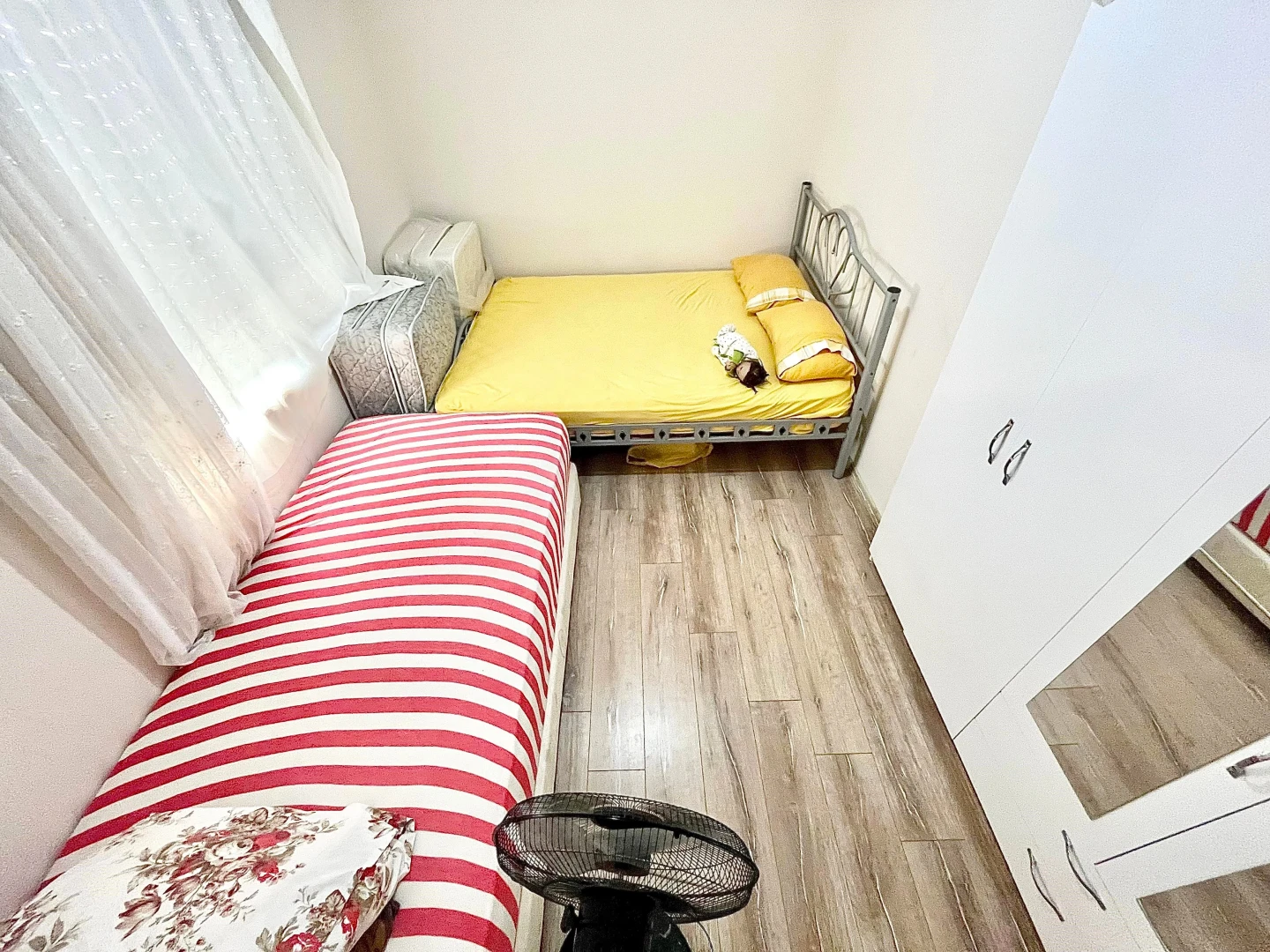 YETKİSİ SADECE YÜKSEL'DEN KAPALI OTOPARKLI D.GAZLI LUX 1+1 DAİRE