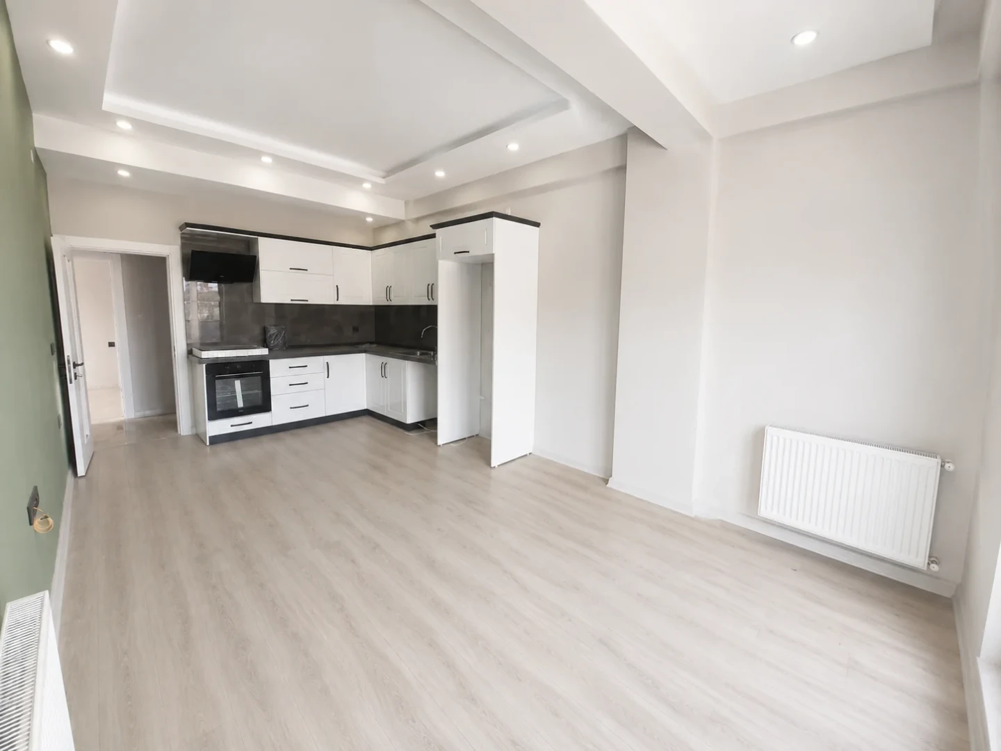 YÜKSEL'DEN KADIKÖY MERKEZ'DE ÖNCEPHE SIFIR 2+1 DAİRE