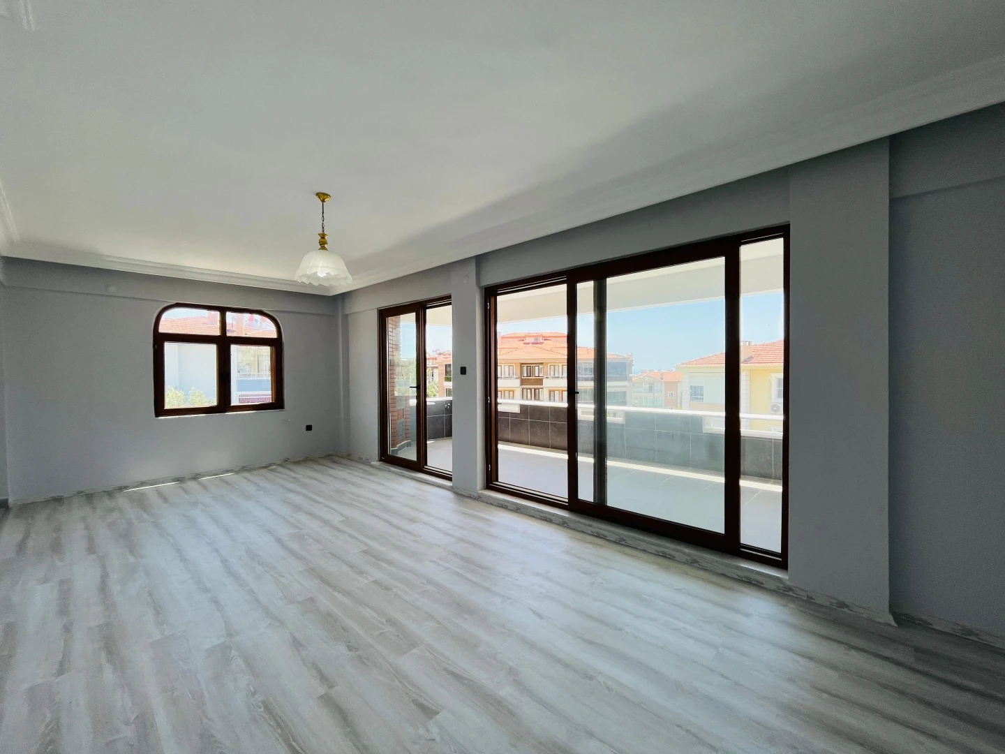 ▓YETKİSİ YÜKSEL'DEN ALTINOLUK'TA ÖNCEPHE ULTRA GENİŞ 2+1 DAİRE▓